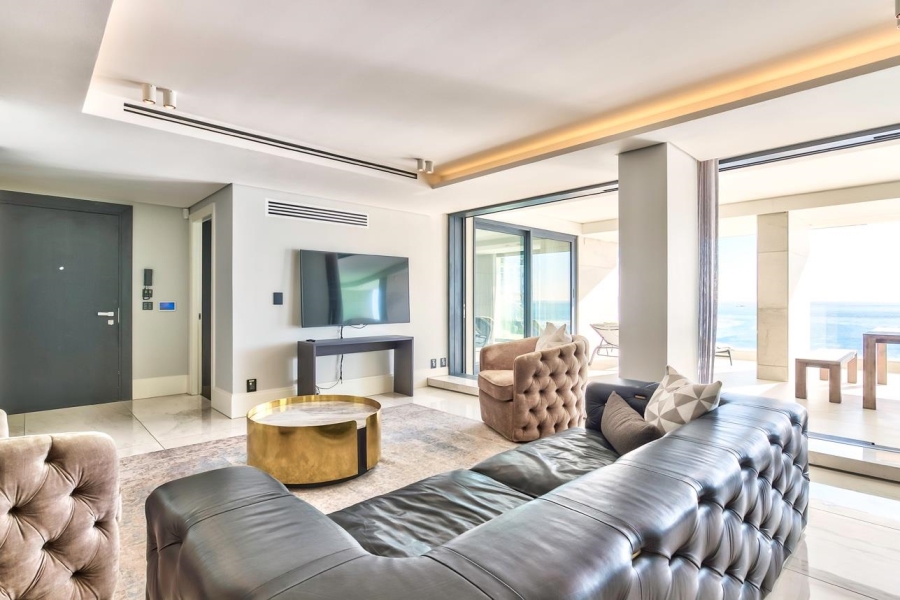 5 Bedroom Property for Sale in Bantry Bay Western Cape